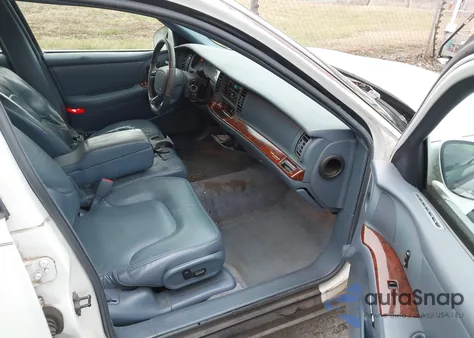 1997 Buick Park Avenue из США, поврежденный, VIN 1G4CW52K4V4660626